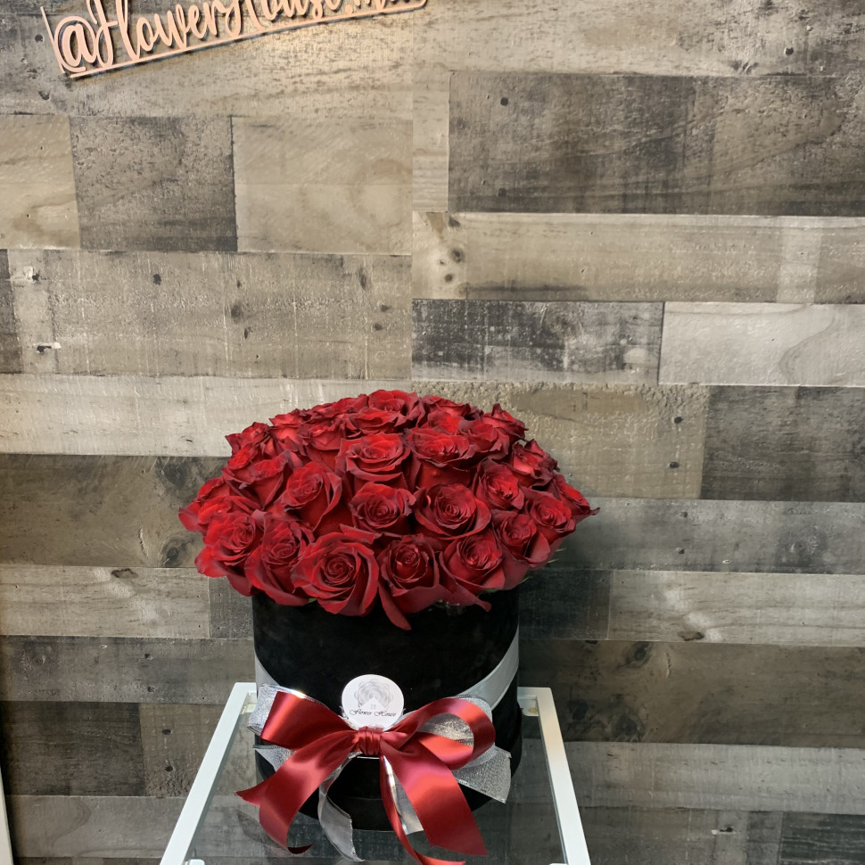 Red Calie Flower Box