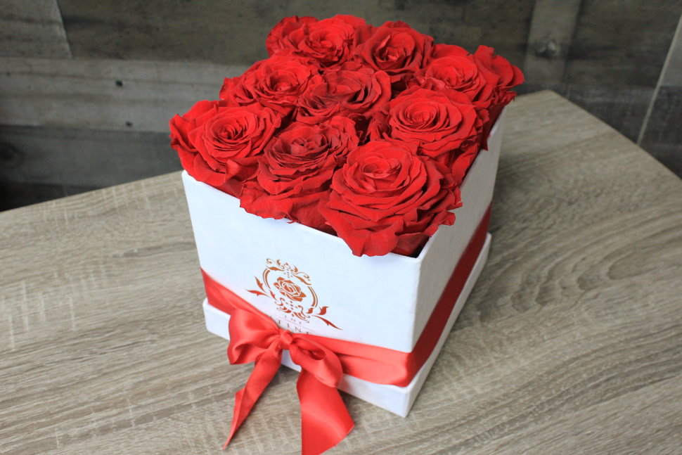 Long Lasting Roses in a Square Shaped Flower Box | 6" Medium