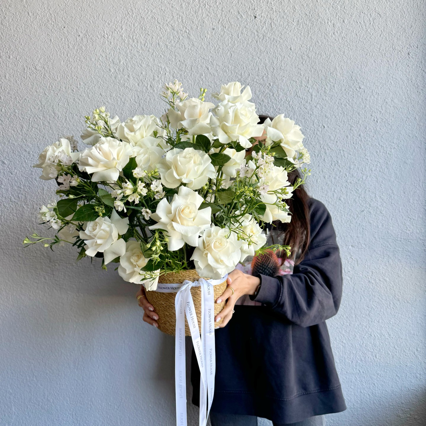 White Roses Cloud Basket White Roses Cloud Basket
