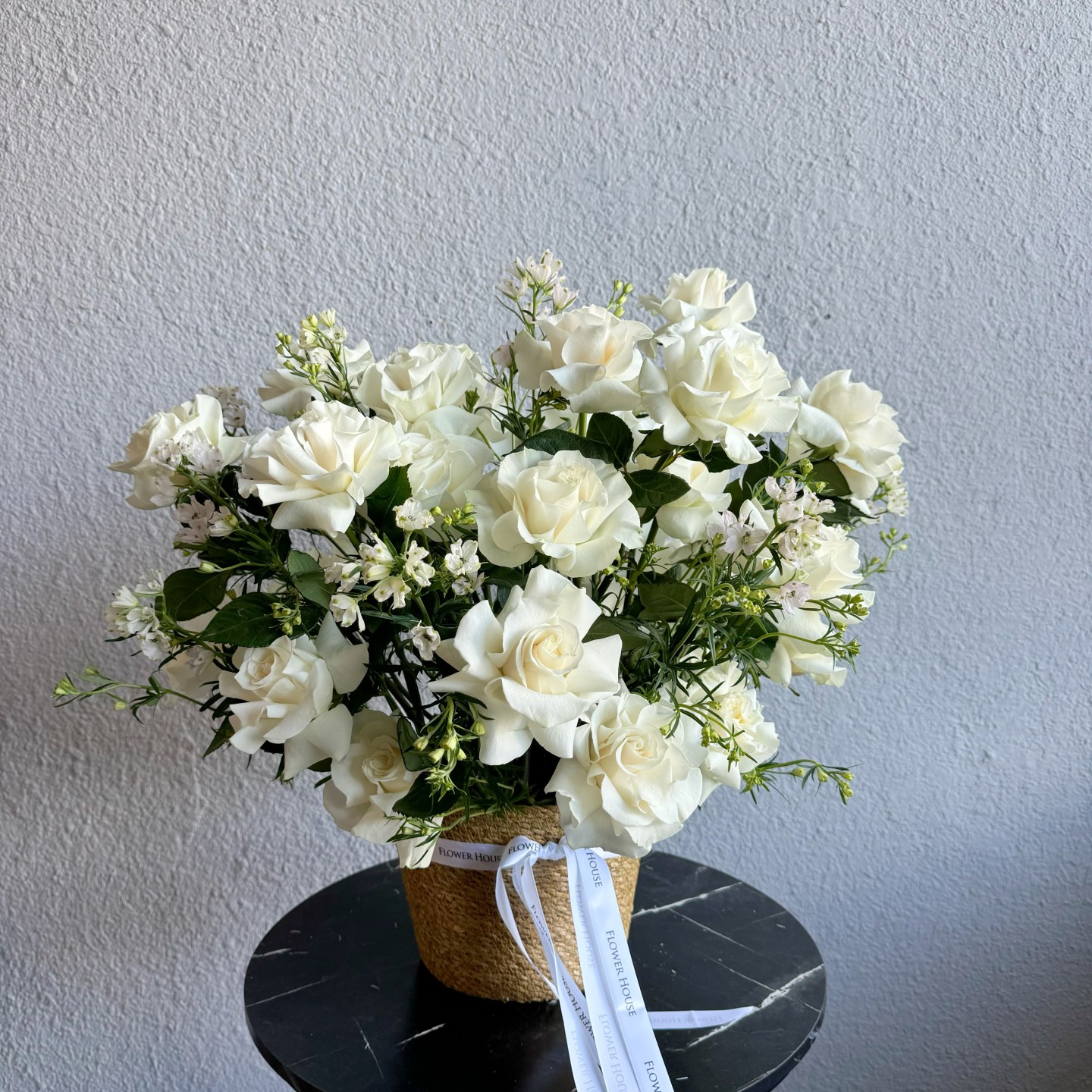 White Roses Cloud Basket White Roses Cloud Basket