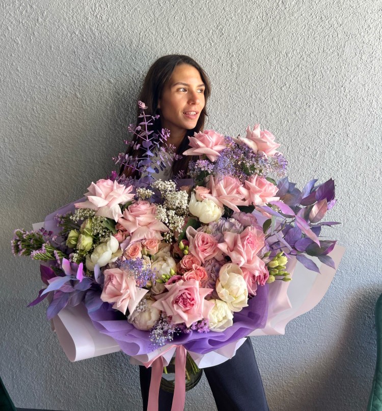 Frances Hand Tied Bouquet