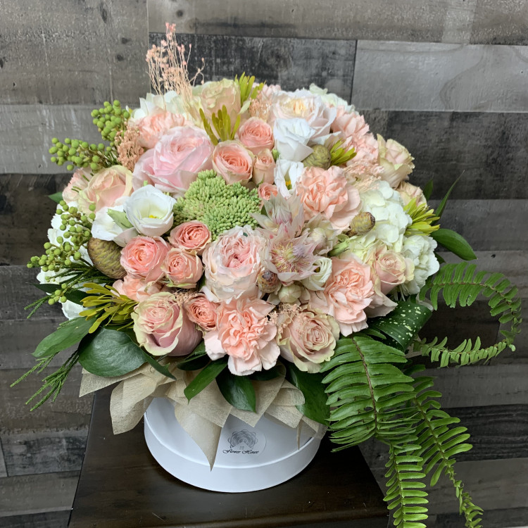 Ellany Flower Box