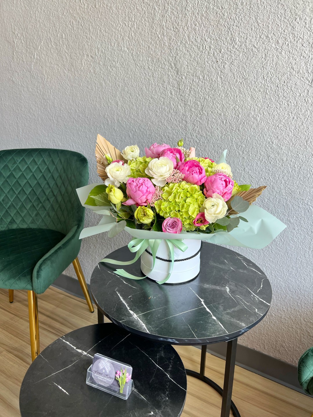 Sabrina Fresh Flower Box (Lisianthus, Roses, Hydrangeas, Peony, Ranunculus)