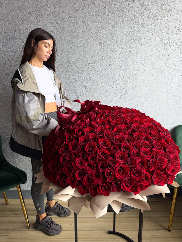 300 Red Roses Flower Basket