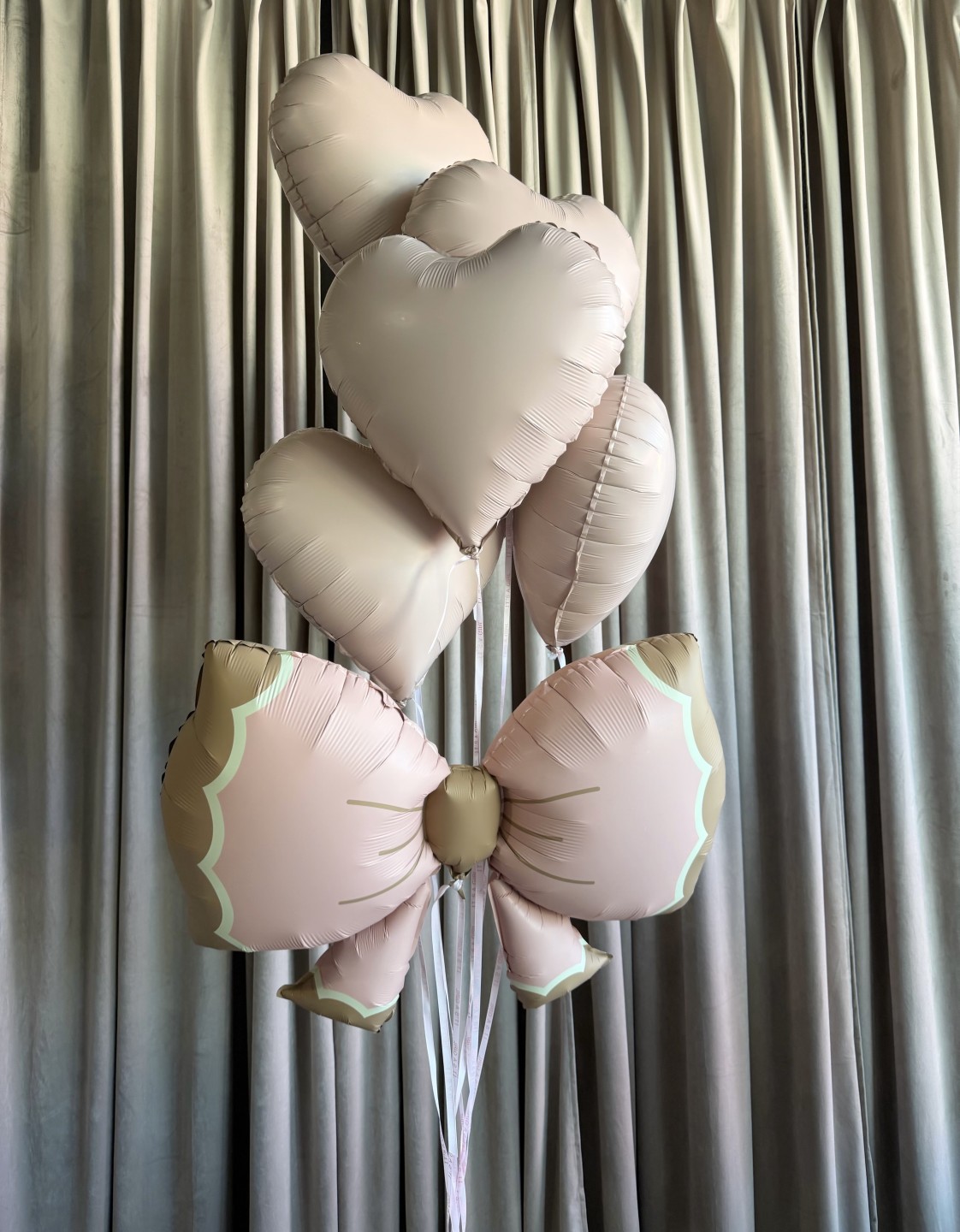 Blush & Bow Balloon Bouquet