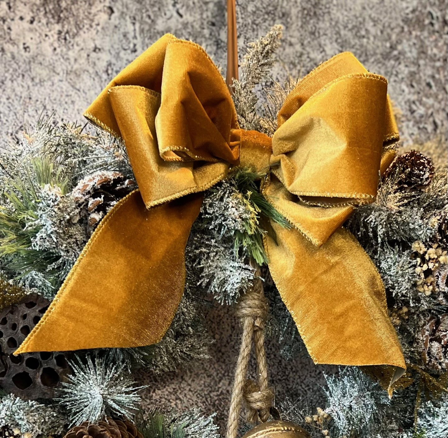 Christmas wreath with preserved flowers Christmas wreath with preserved flowers