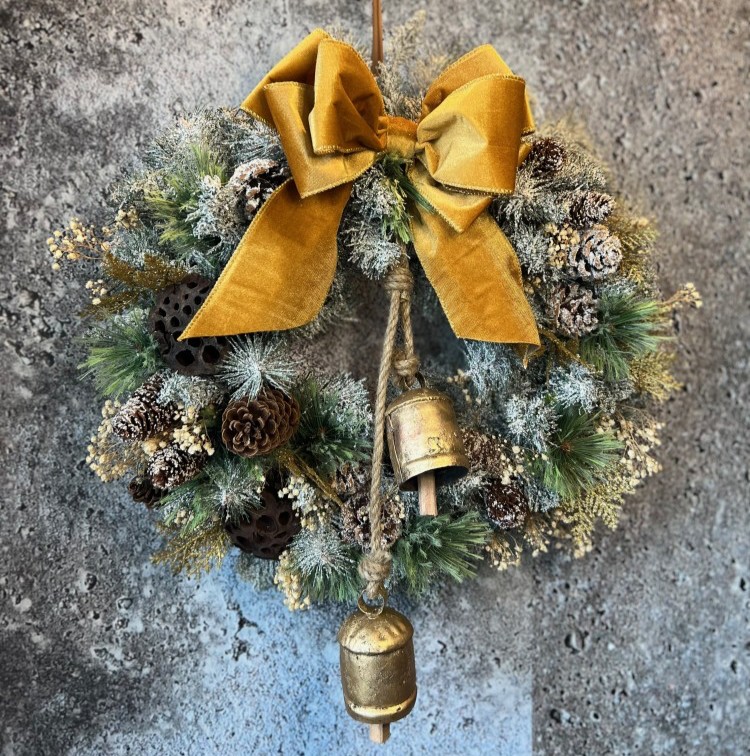 Christmas wreath with preserved flowers