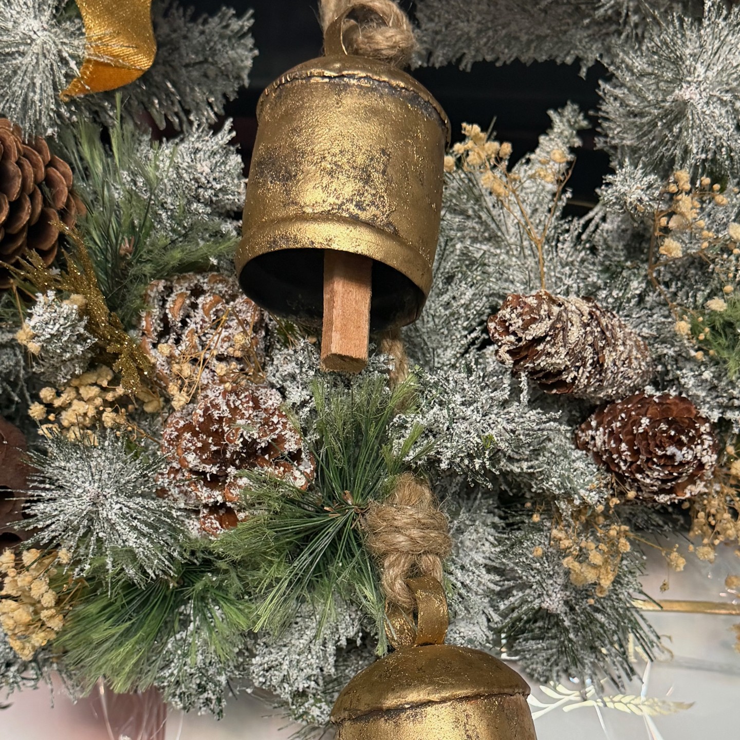 Christmas wreath with preserved flowers Christmas wreath with preserved flowers