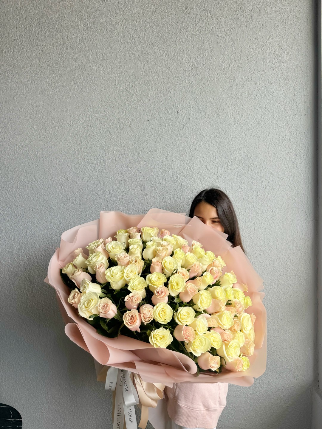 100 Light Pink & White Roses Bouquet