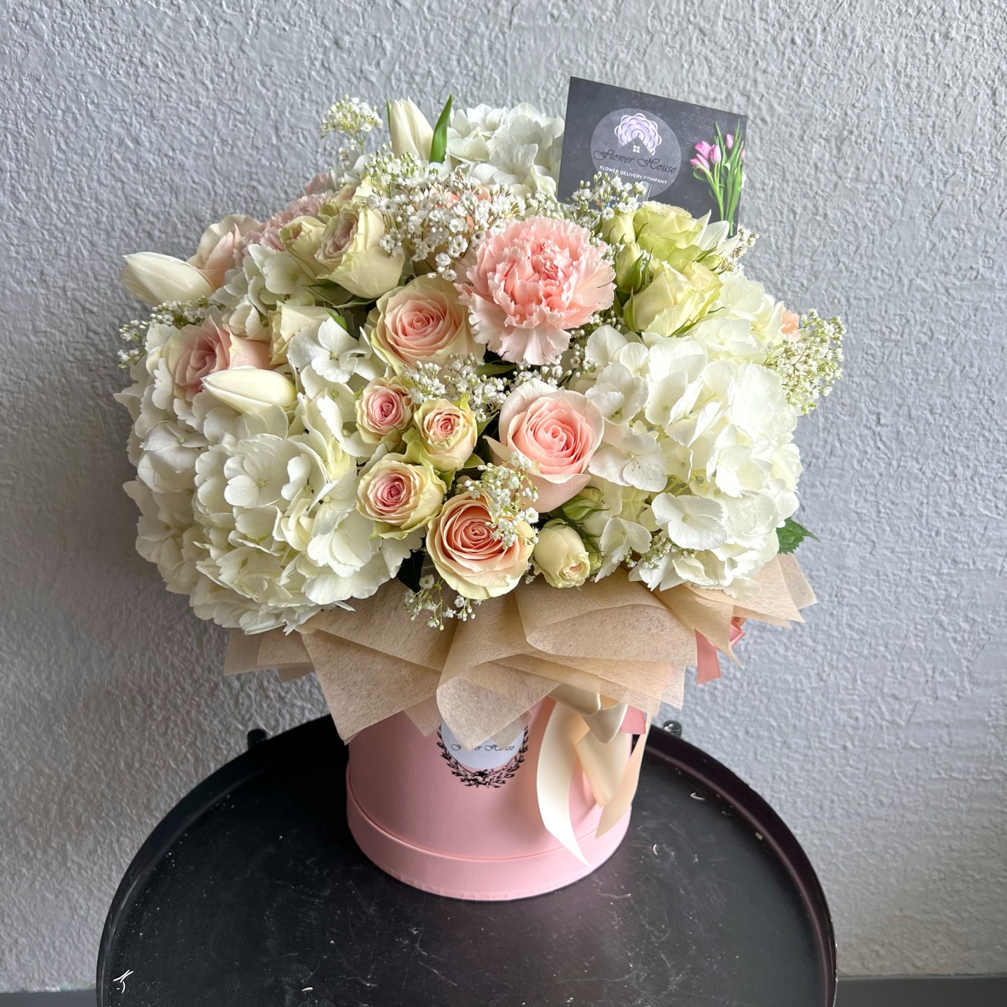 Callie Fresh Flower Box (Roses, Spray Roses, Hydrangeas, Tulips, Gypsophila)