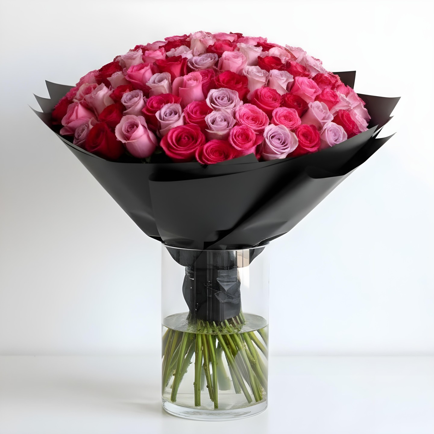 150 Assorted Pinky Roses Hand Tied Flower Bouquet 150 Assorted Pinky Roses Hand Tied Flower Bouquet