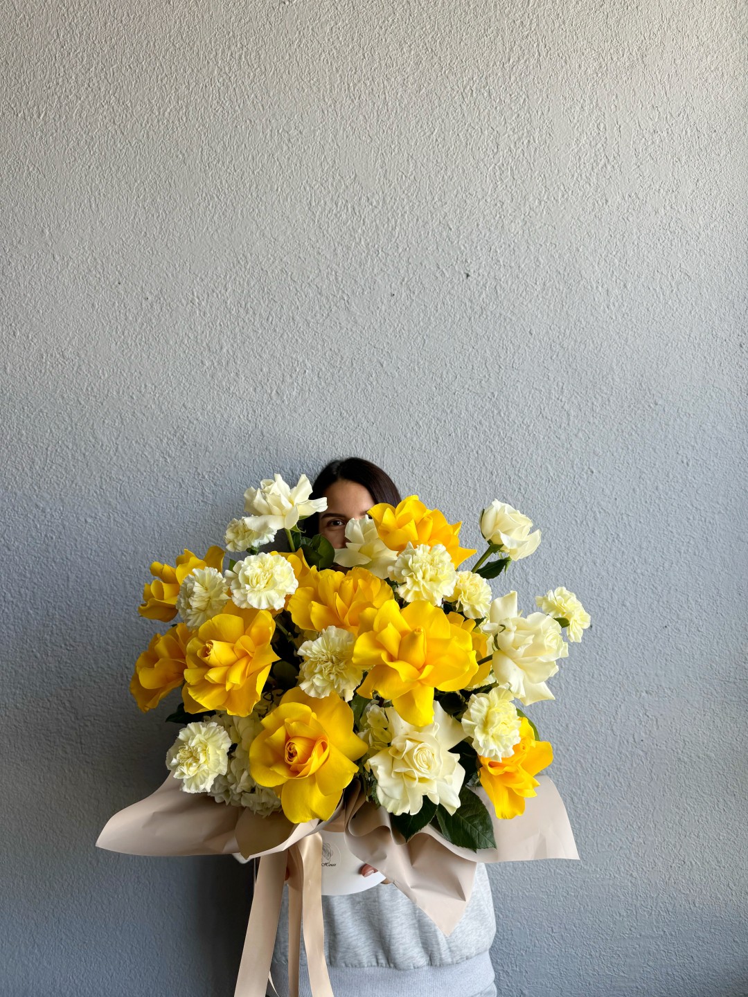 Yellow Fever Fresh Flower Box