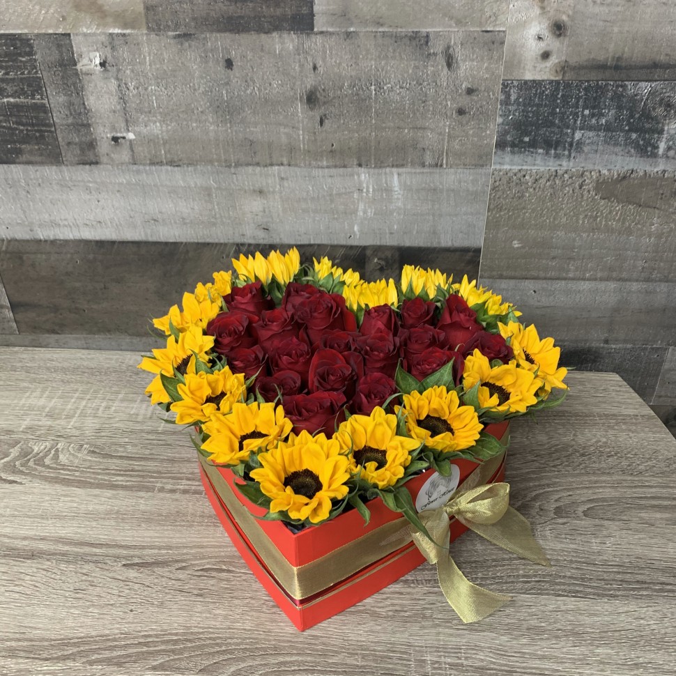 Red Amaya Sunflower Flower Box