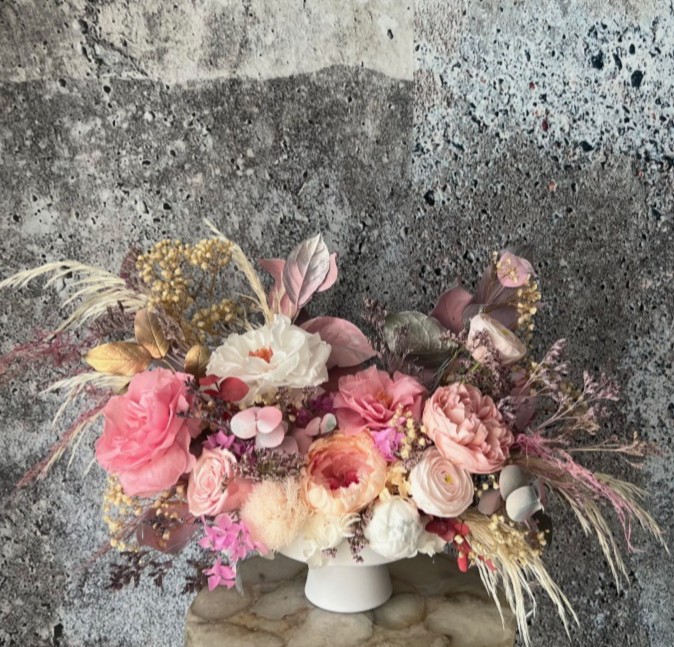 BRIANNA collection Preserved Peony Vase