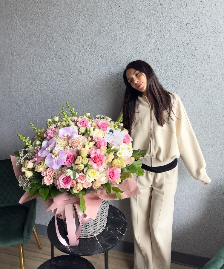 Candy Fresh Flower Basket