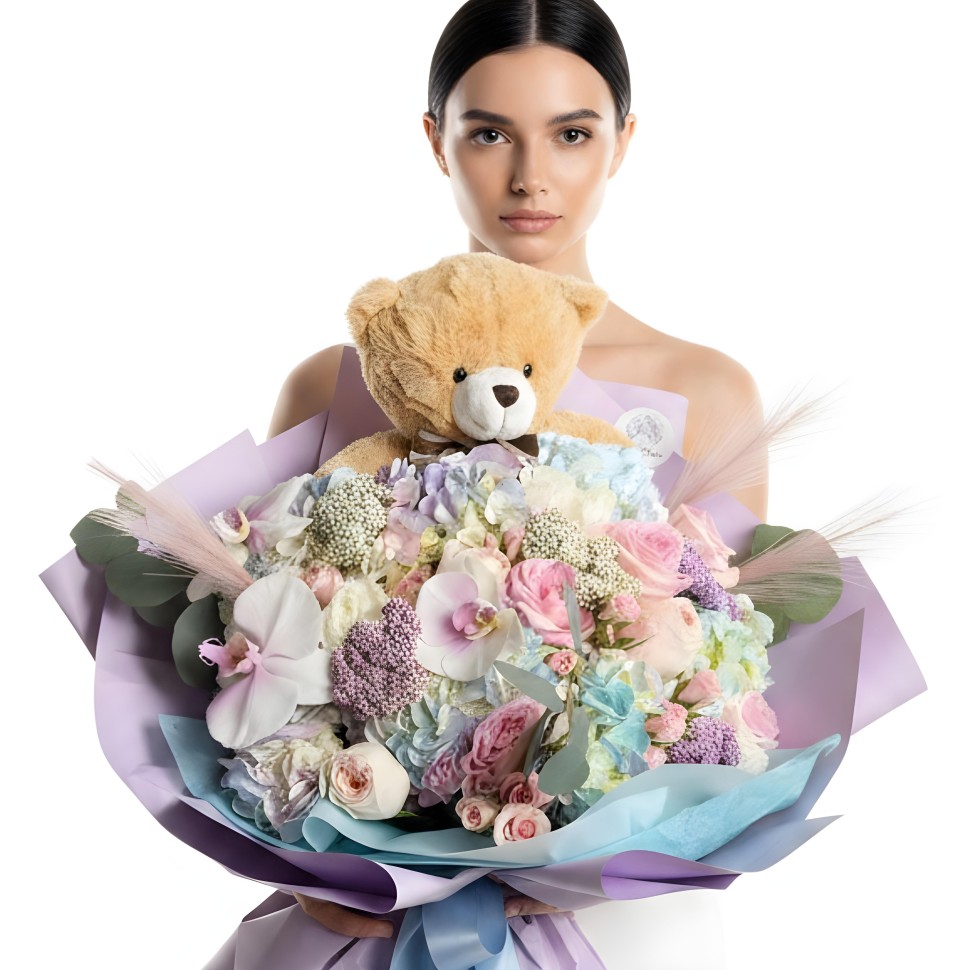 The Flower Bear Nest Hand-Tied Bouquet