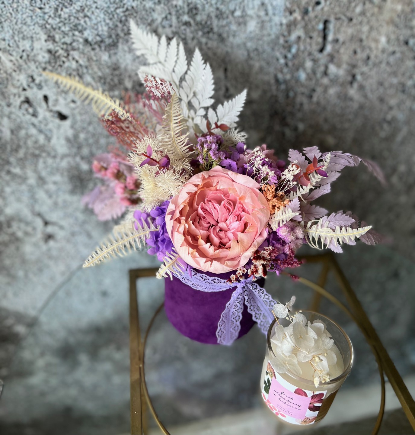 SHANTI collection Preserved Peony Box