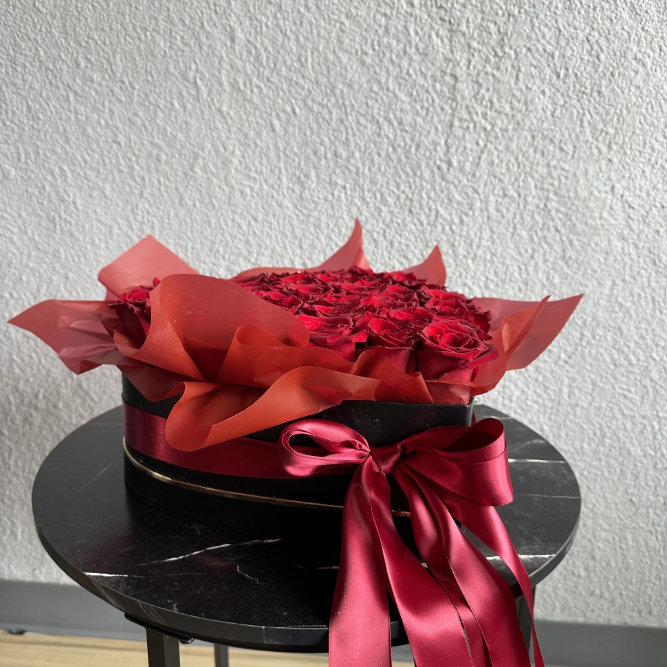 Redsora Heart Roses Box