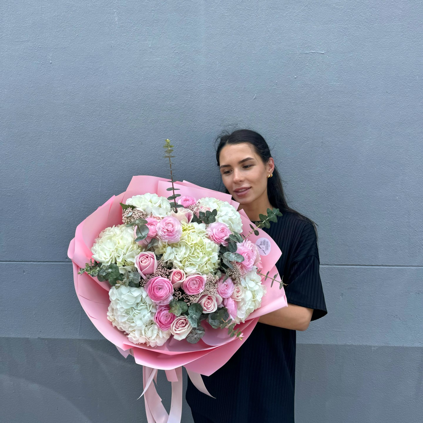 Amorow Hand-Tied Bouquet