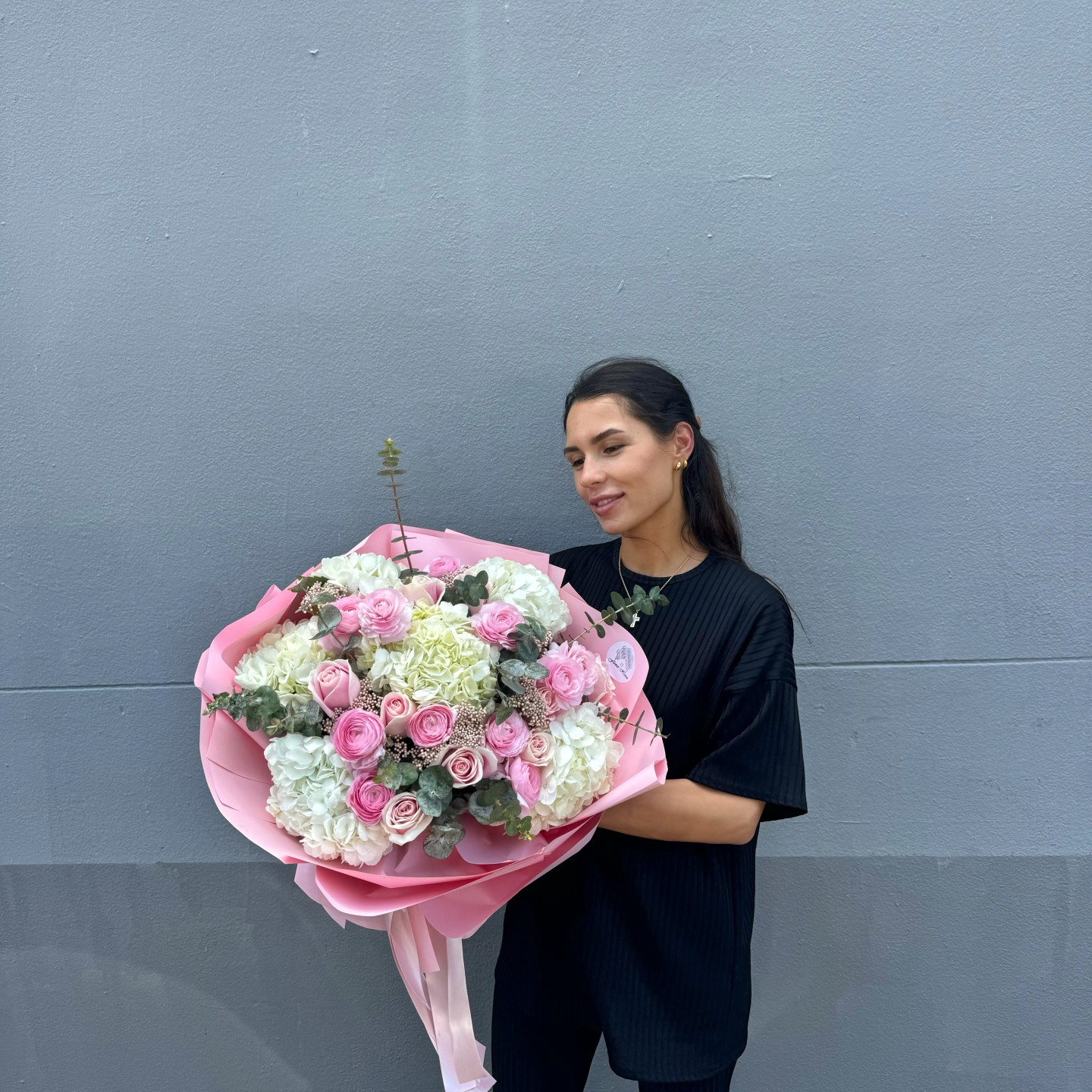 Amorow Hand-Tied Bouquet