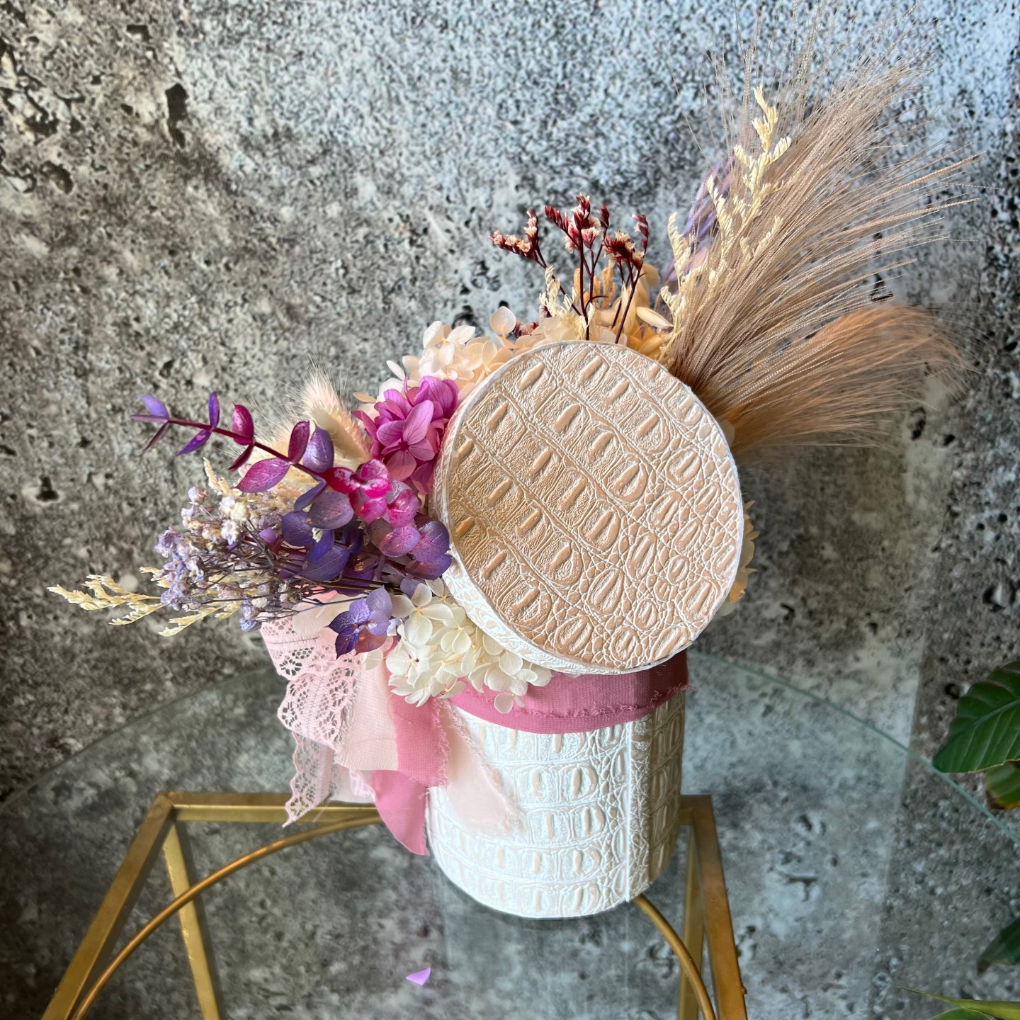 ISABELLA collection preserved peony box