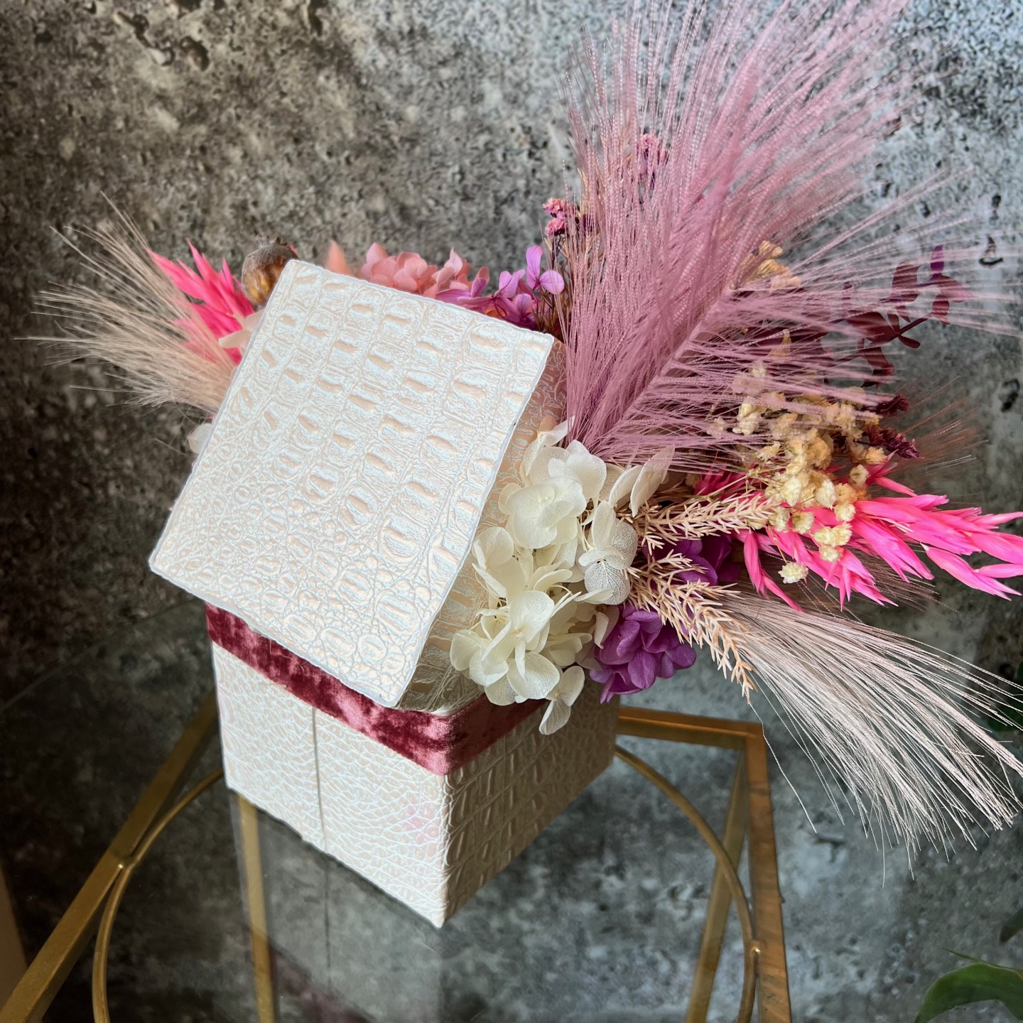 MIA collection Preserved Peony