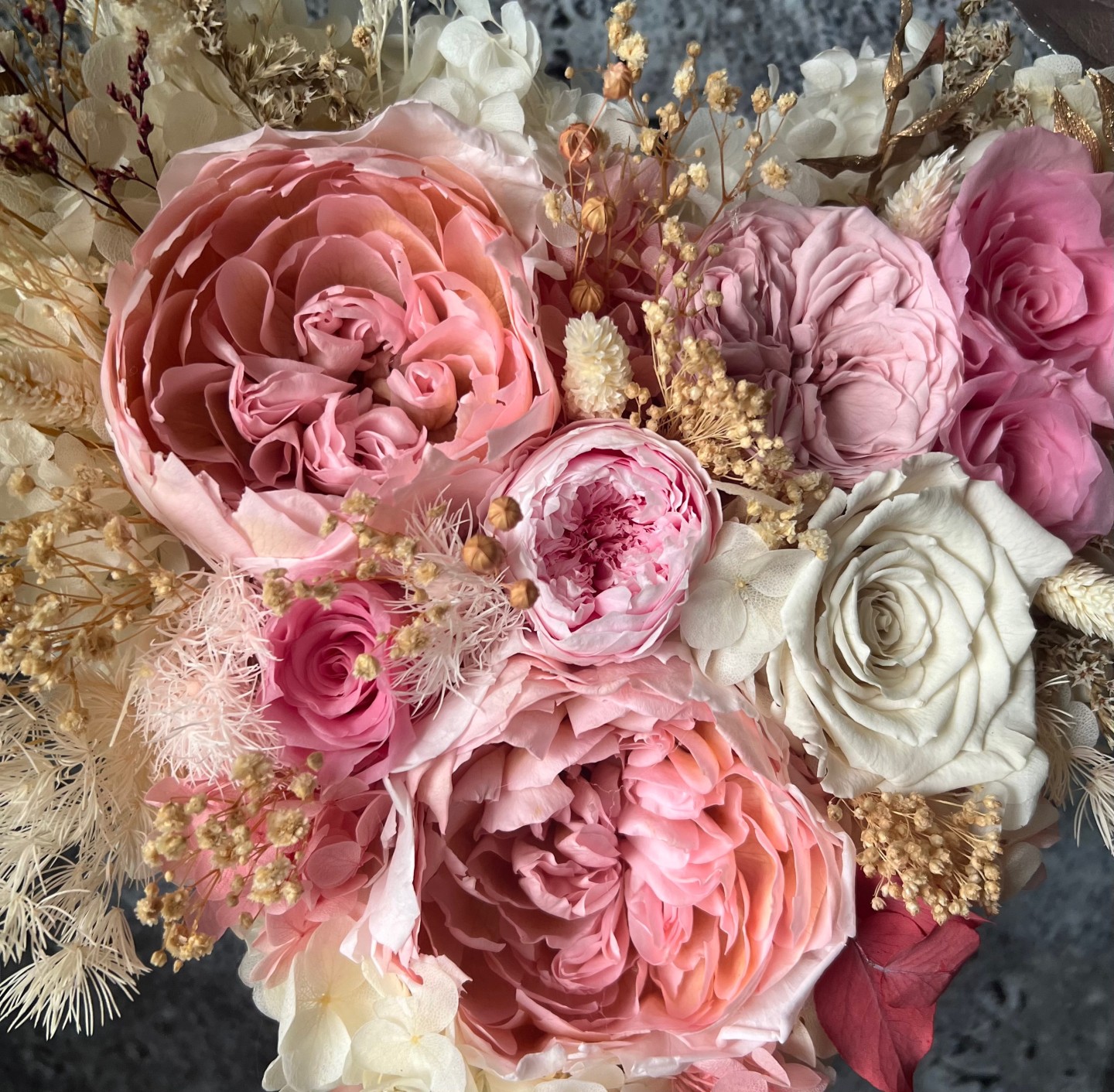 ANNA collection preserved peonies in white heart box