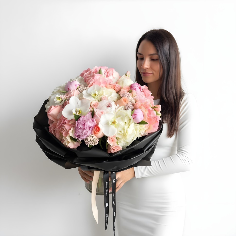 Vivienna Hand-Tied Bouquet – Garden Roses, Orchids, Peonies & Hydrangeas