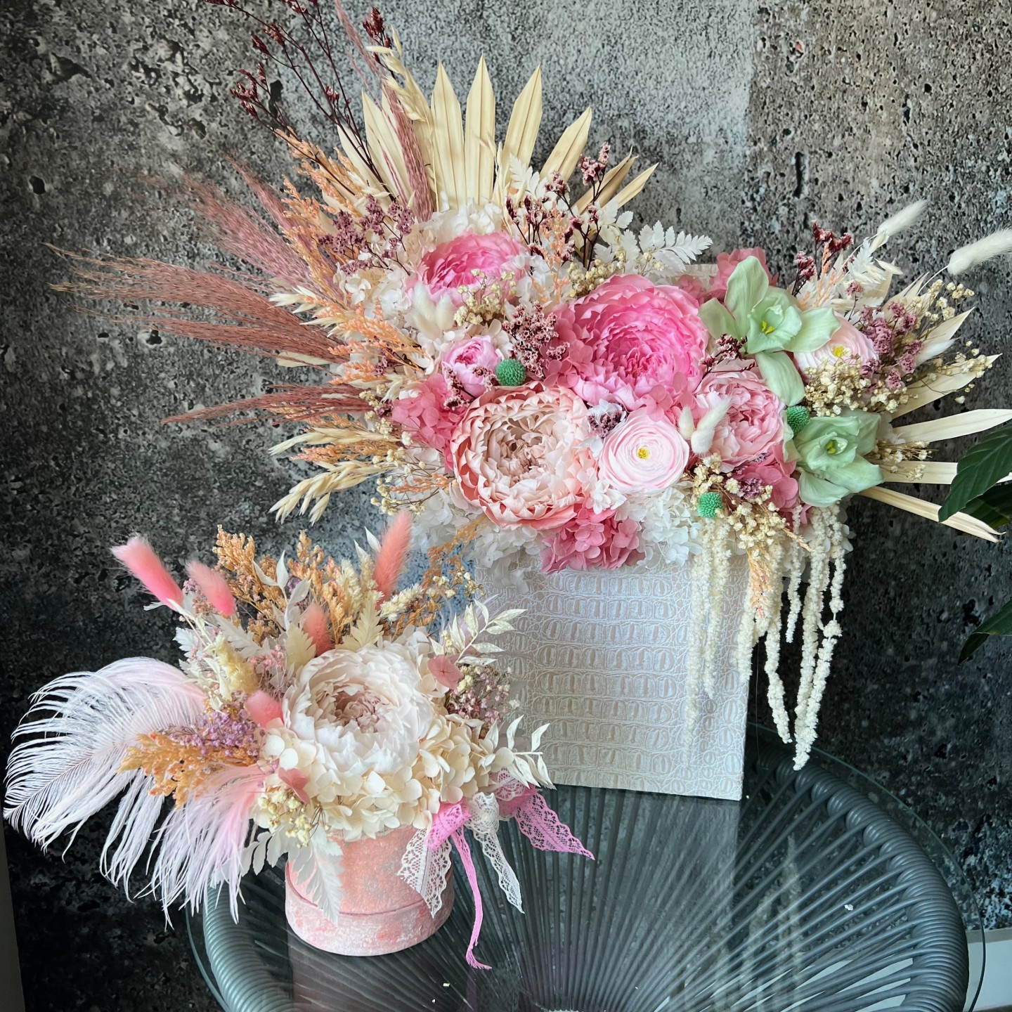 PEACH Collection Small Preserved Peony Box PEACH Collection Small Preserved Peony Box