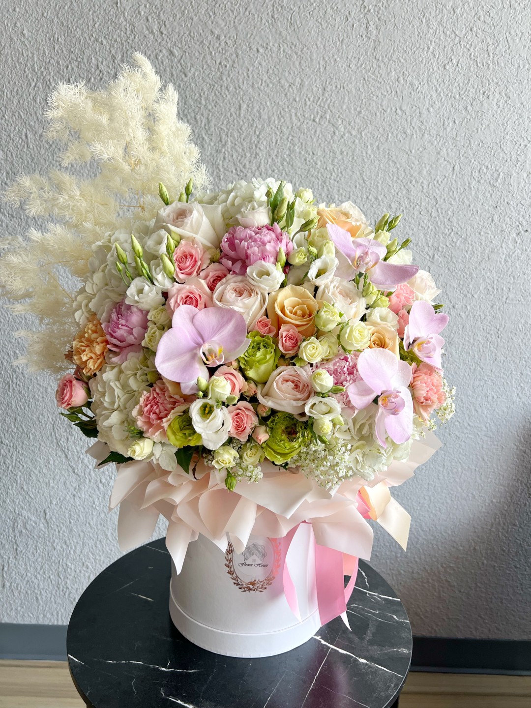 Luciana Large Fresh Flower Box