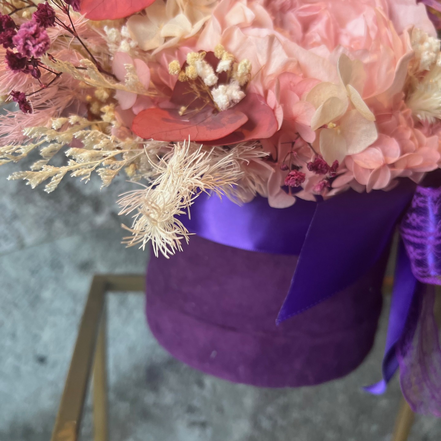 MIA collection Preserved Peony velvet box