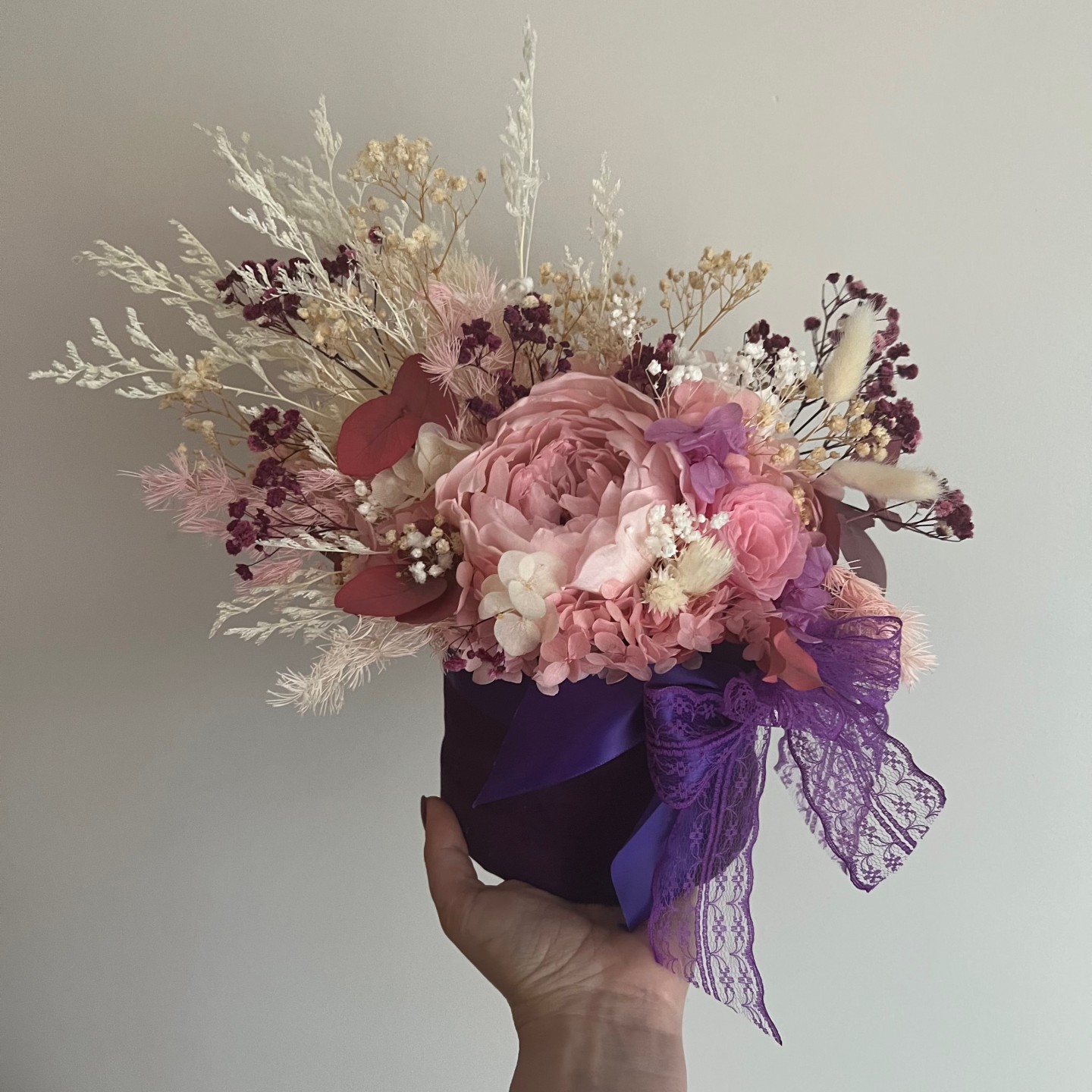 MIA collection Preserved Peony velvet box