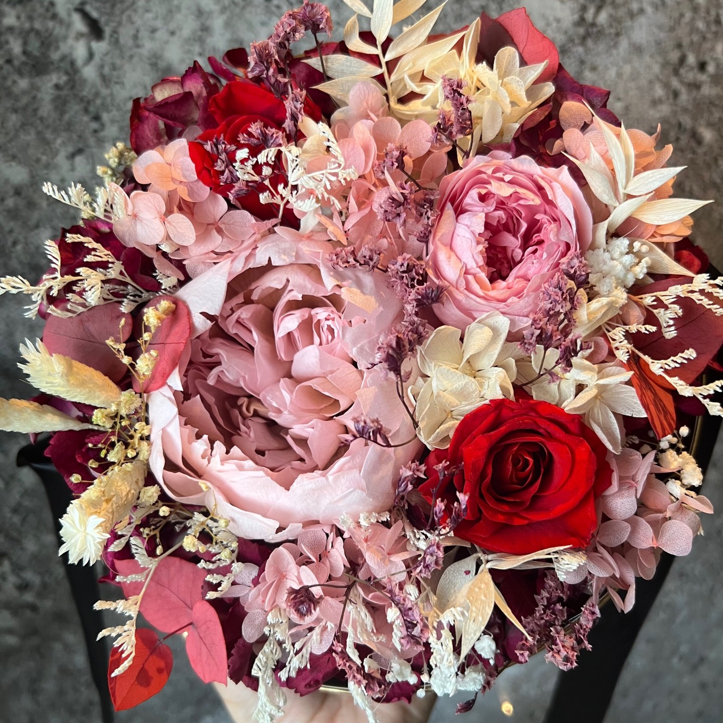 AMELIA collection Preserved Peony acrylic box