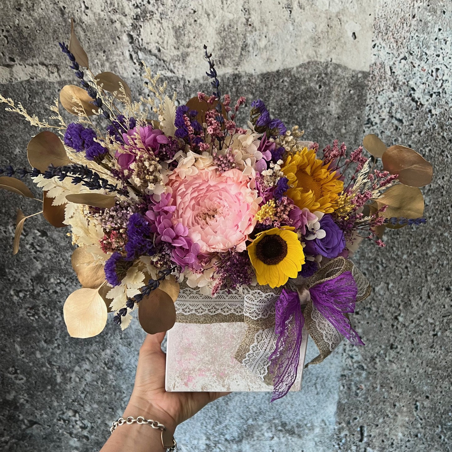 SUNNY Collection Preserved Peony and sunflower box