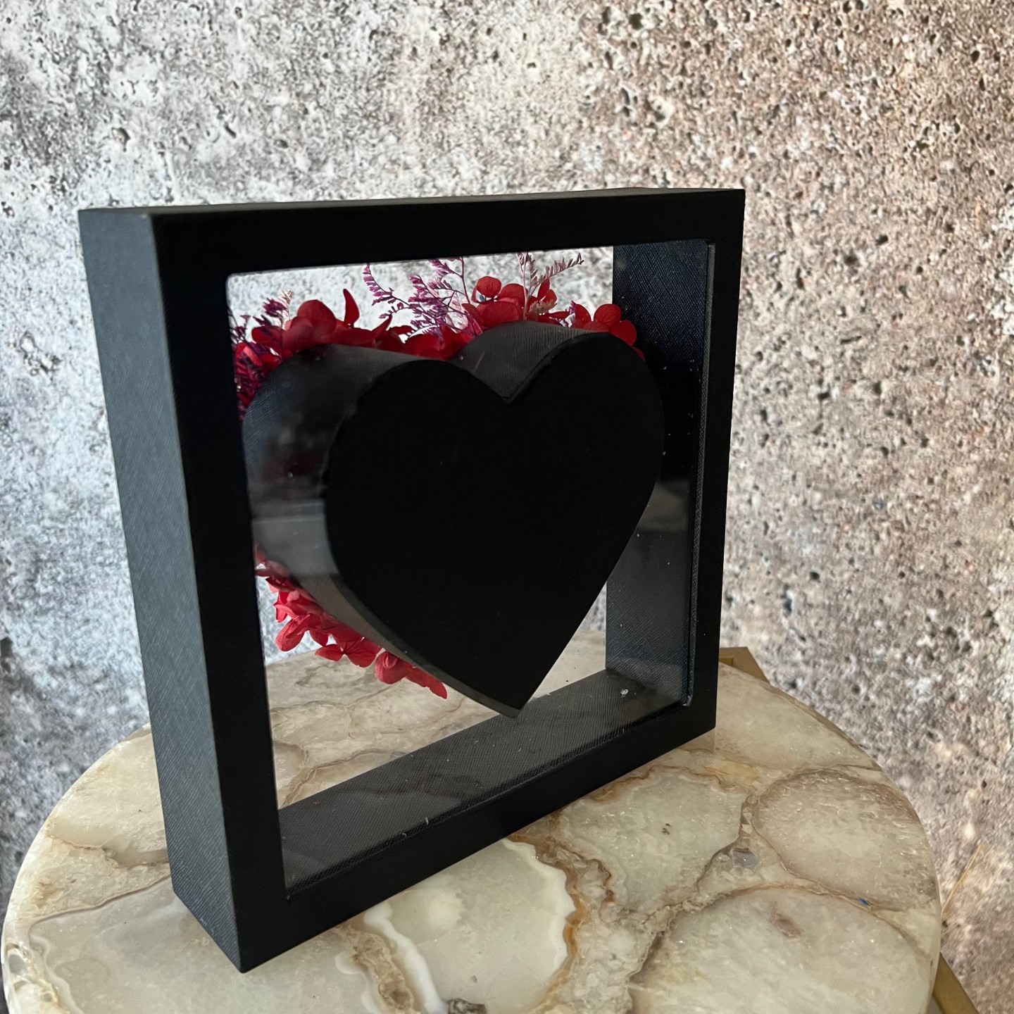 MILA collection preserved flower picture in acrylic black box