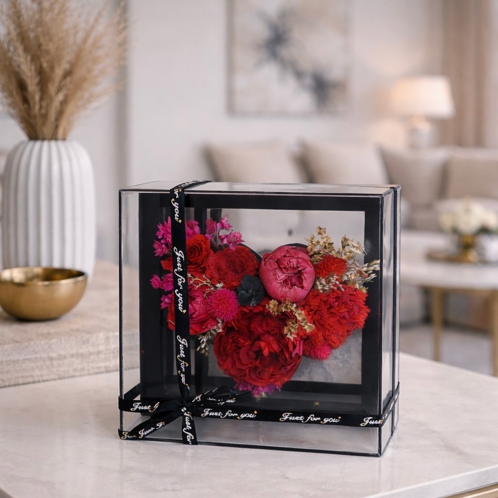 MILA Collection Preserved Flower Picture In Acrylic Black Box MILA Collection Preserved Flower Picture In Acrylic Black Box