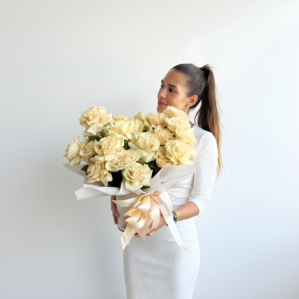 Creme Roses Cloud Box