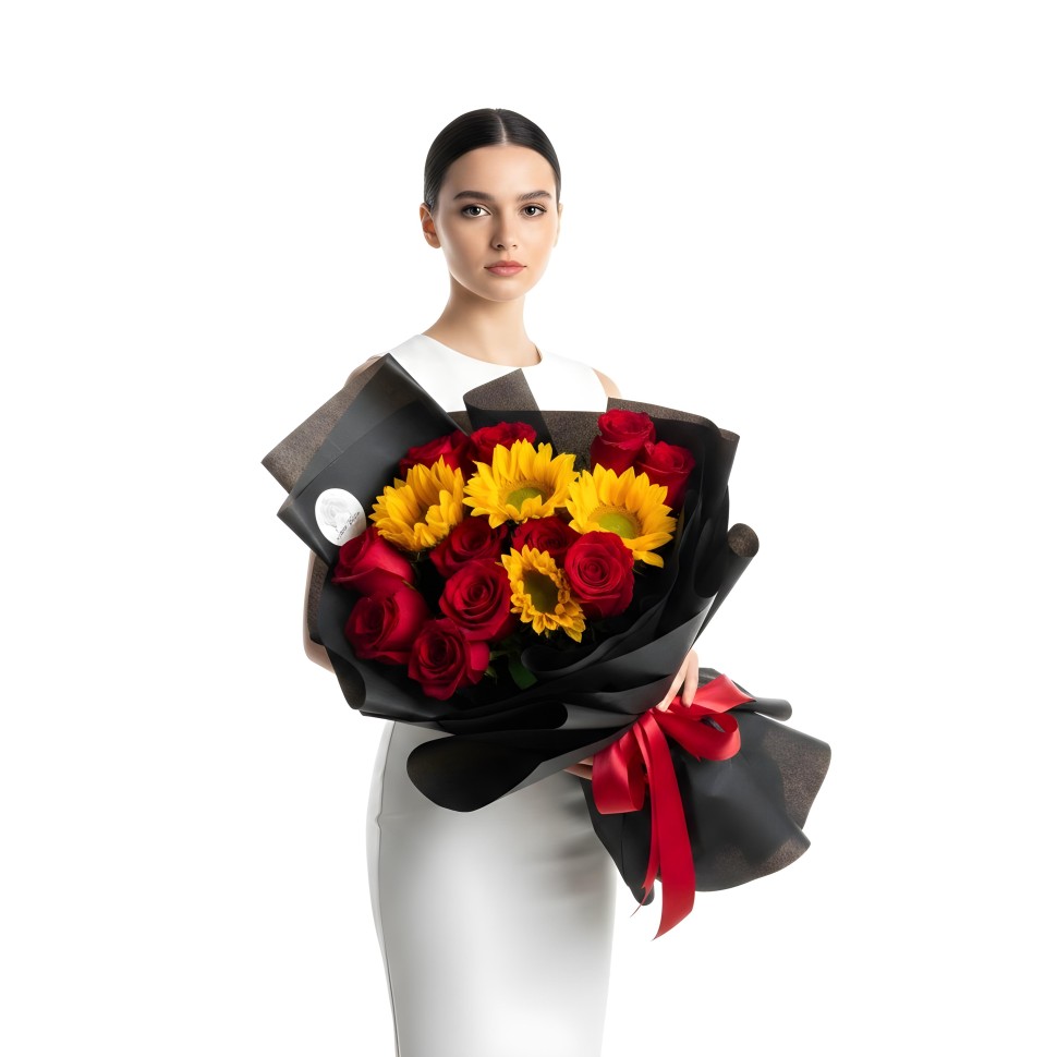 Sunny Novel Hand-tied Bouquet