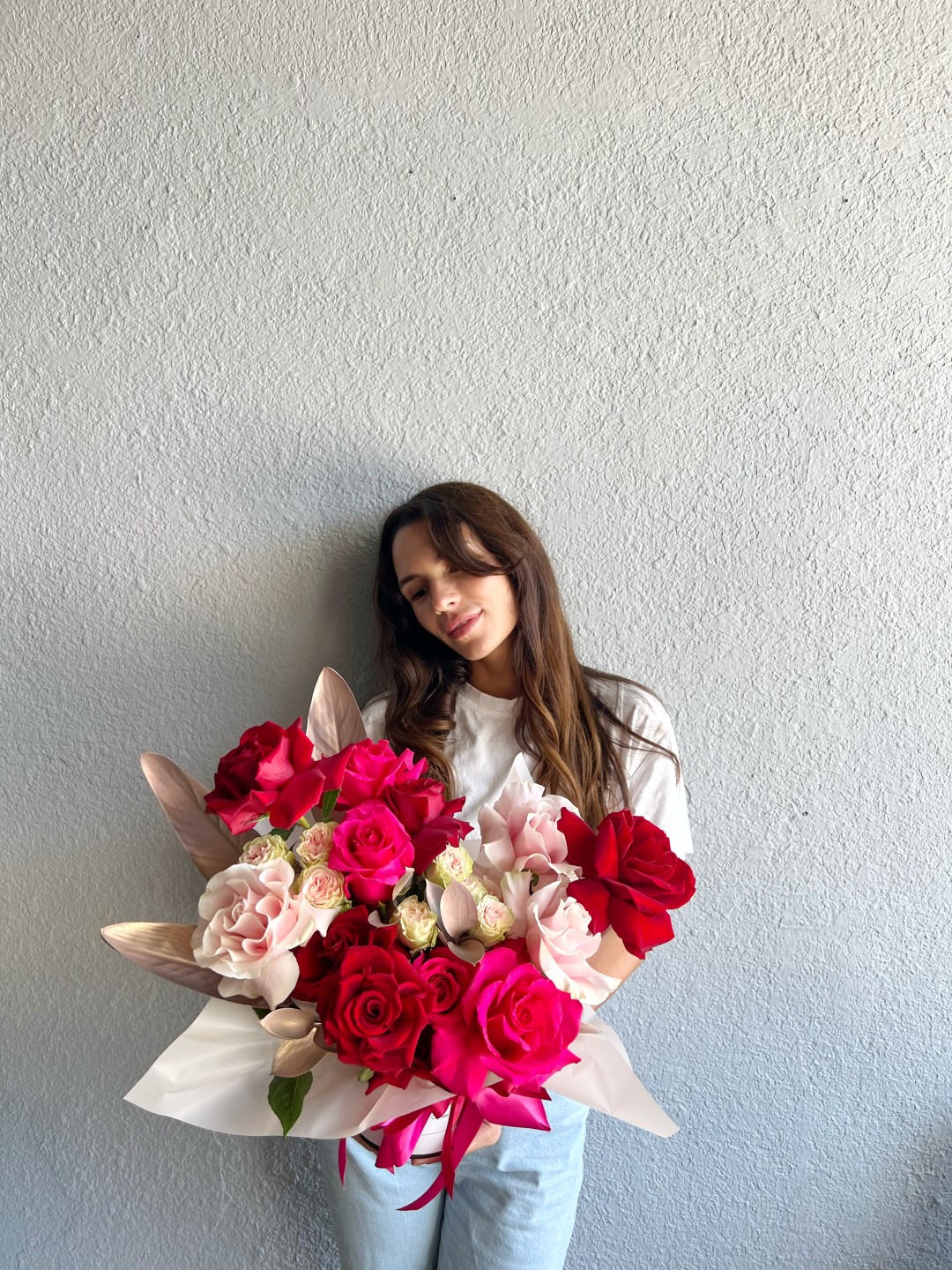 Elisa Fresh Flower Box (Roses, Spray Roses) Elisa Fresh Flower Box (Roses, Spray Roses)