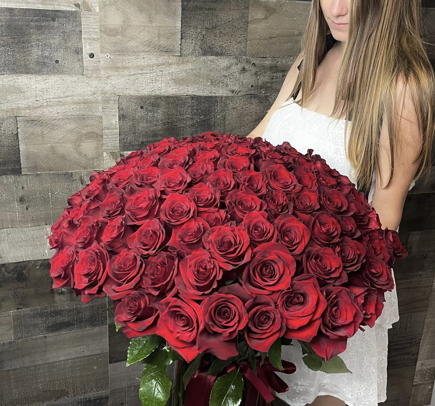 100 Red Roses Hand-Tied Bouquet