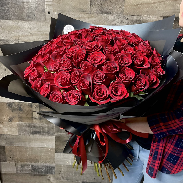 100 Red Roses Hand-Tied Bouquet