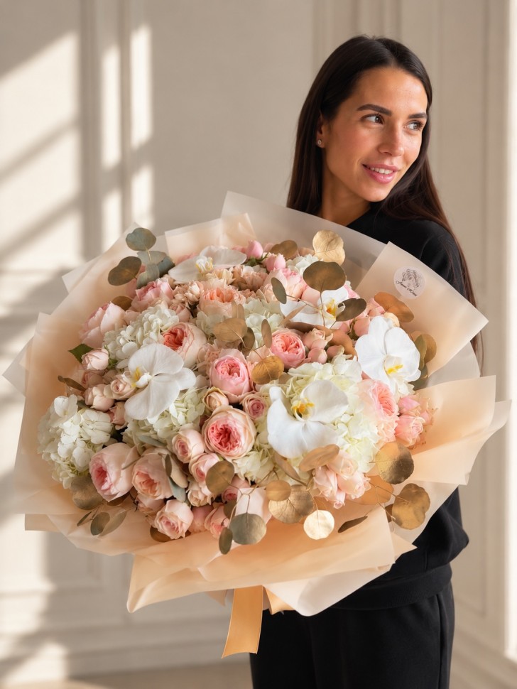 Golden Blush Bouquet